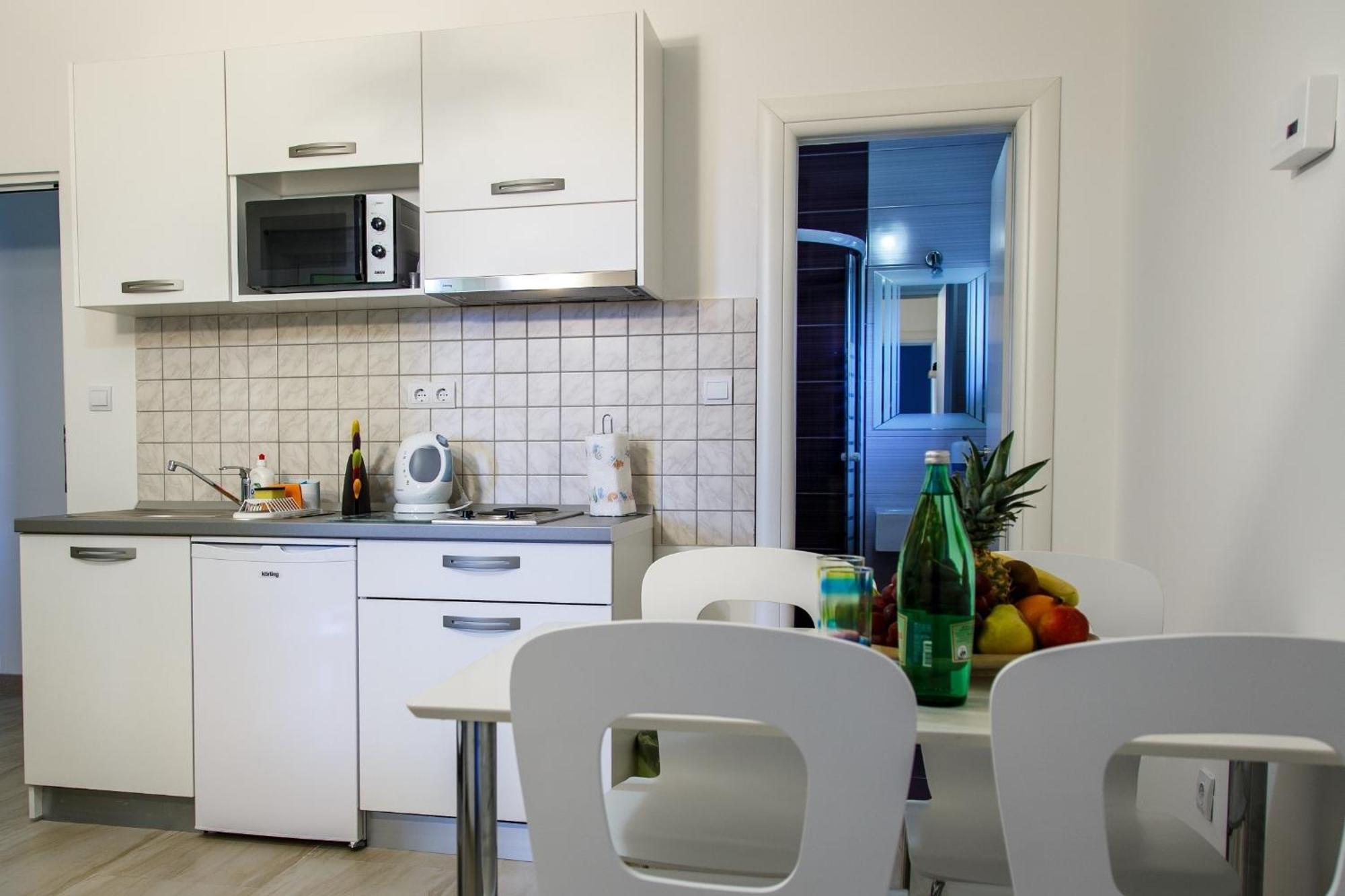 Nemira Sunny Apartments Omiš Quarto foto