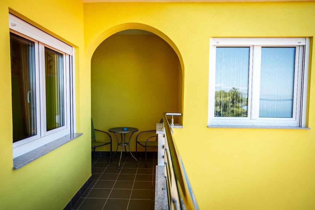 Nemira Sunny Apartments Omiš Quarto foto